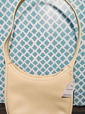 Coach Curve Zip Moonlight Small  Leather Shoulder Bag With Gold Hardware